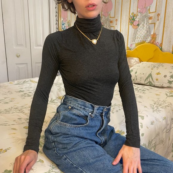 Small Stretchy Bodycon grey turtleneck! - Picture 4 of 9